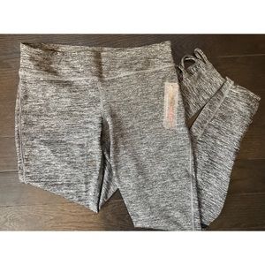 Yoga/Workout Pants with Criss Cross